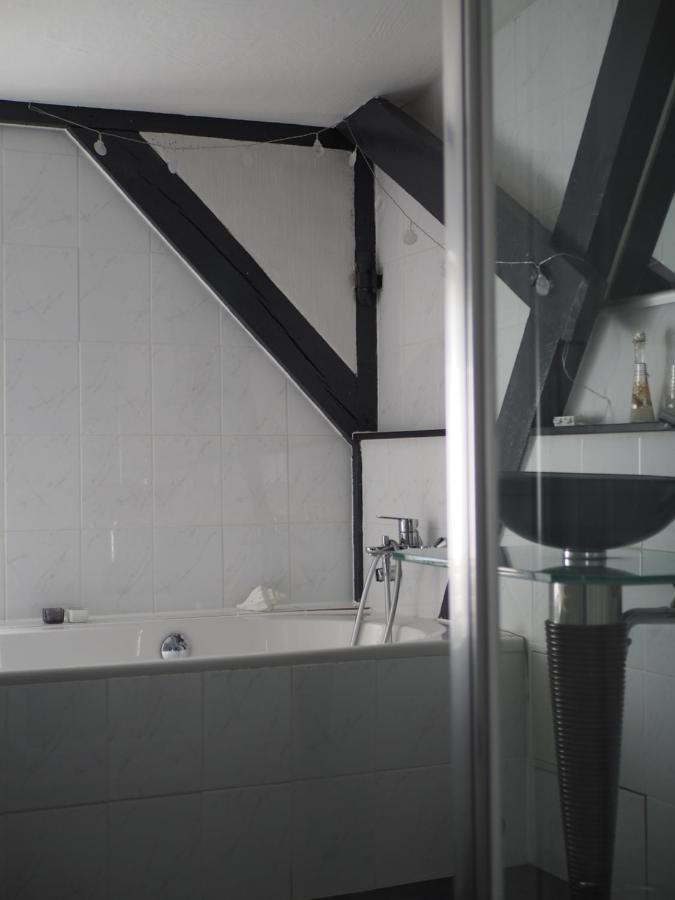 Jarmen Ferienwohnung מראה חיצוני תמונה